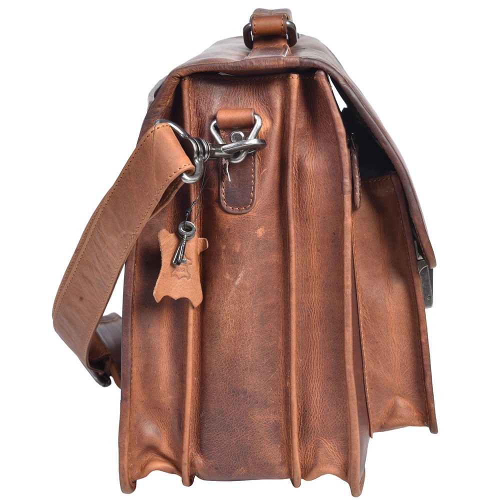 2001_44.5x20x33cms_3_